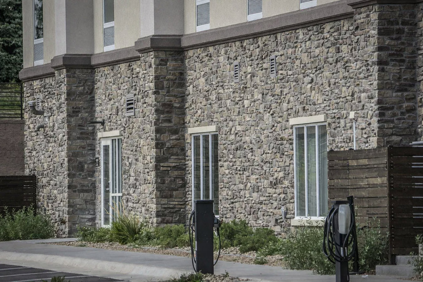 Stone veneer installation in San Leandro, CA